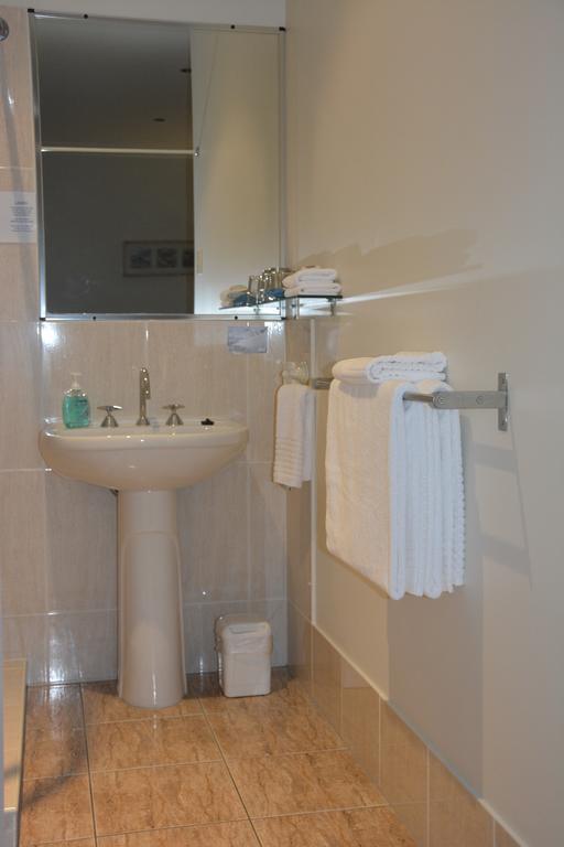 Beachhouse Bed And Breakfast Redcliffe Phòng bức ảnh